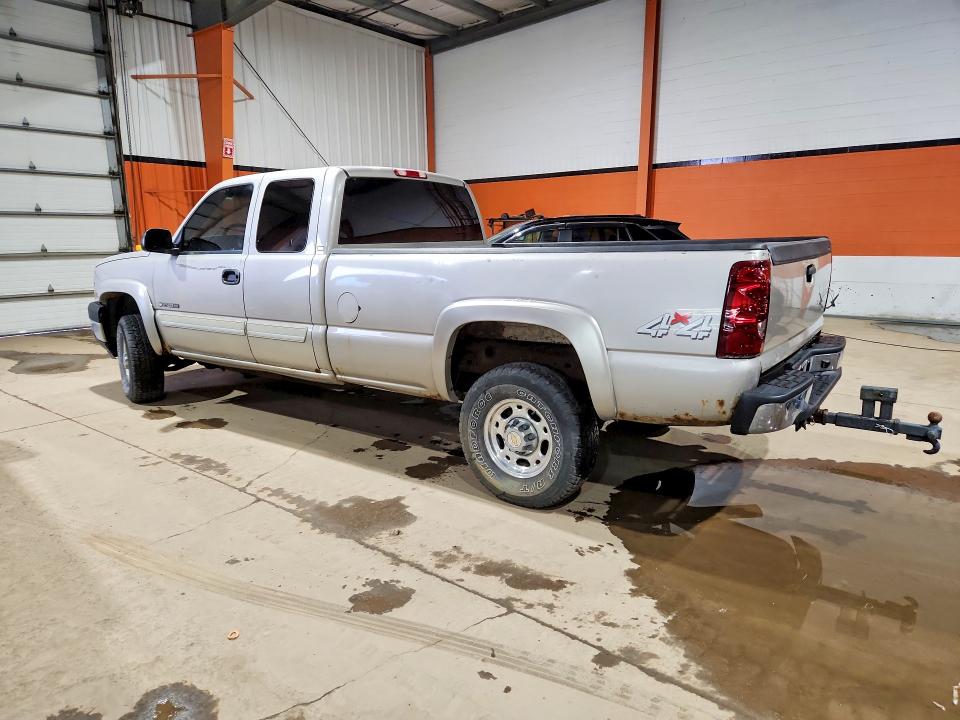 55816036 :رقم المزاد ، 1GCHK29U24E183621 vin ، 2004 Chevrolet Silverado مزاد بيع
