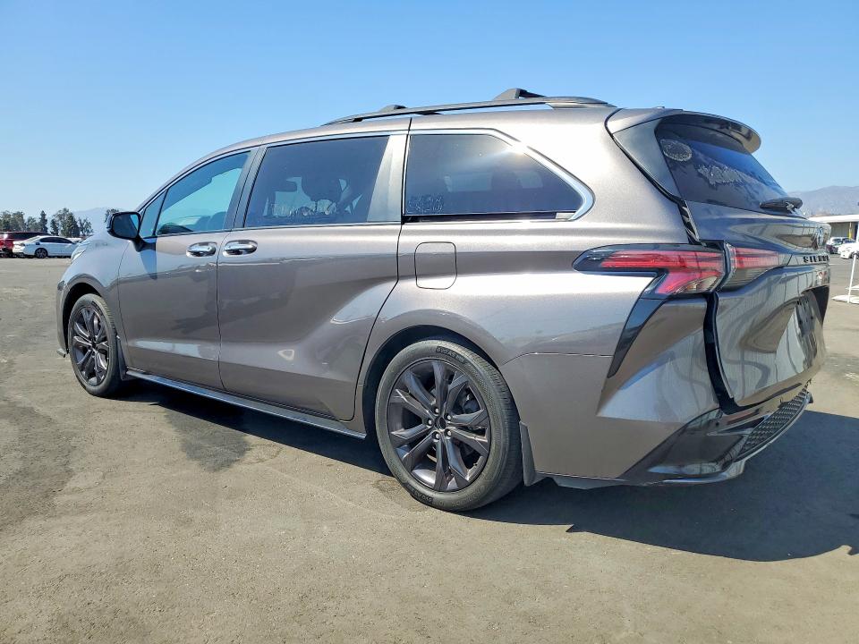 Aukcja sprzedaży 2022 Toyota Sienna, vin: 5TDDRKEC1NS127057, numer aukcji: 57551706