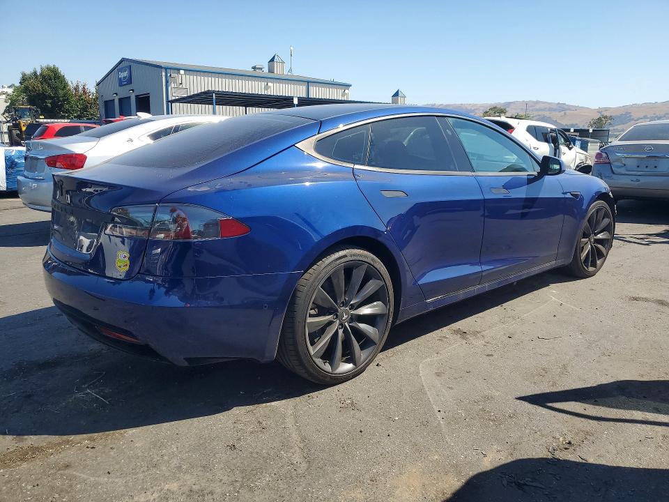 Продаж на аукціоні авто 2017 Tesla Model S, vin: 5YJSA1E17HF217247, номер лоту: 57862576