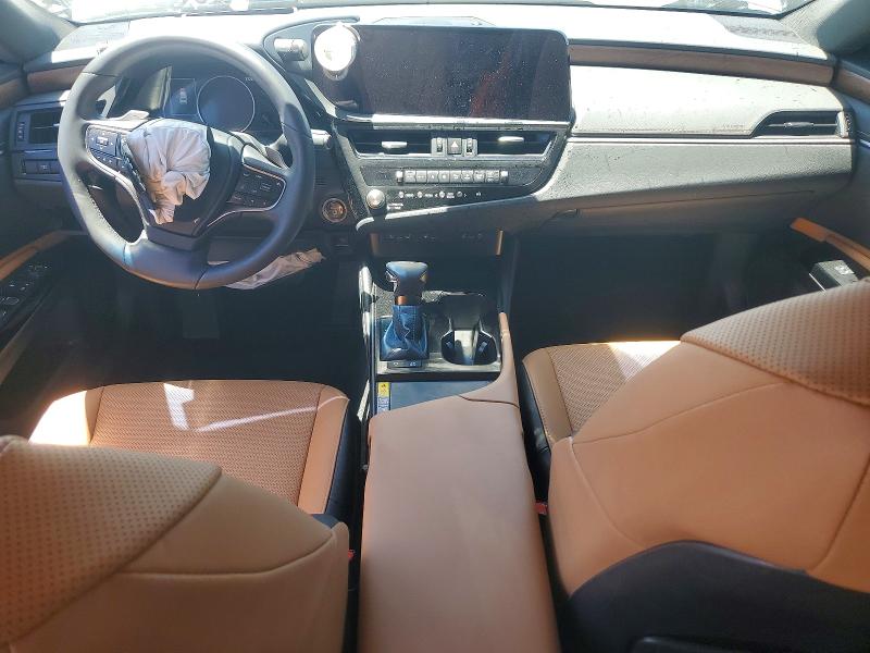 57051256 :رقم المزاد ، 58ADA1C16SU063676 vin ، 2025 Lexus Es 300h مزاد بيع