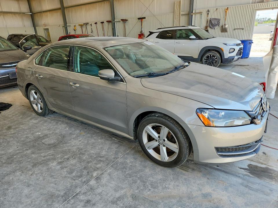 Продажа на аукционе авто 2013 Volkswagen Passat, vin: 1VWBP7A3XDC111131, номер лота: 57889136
