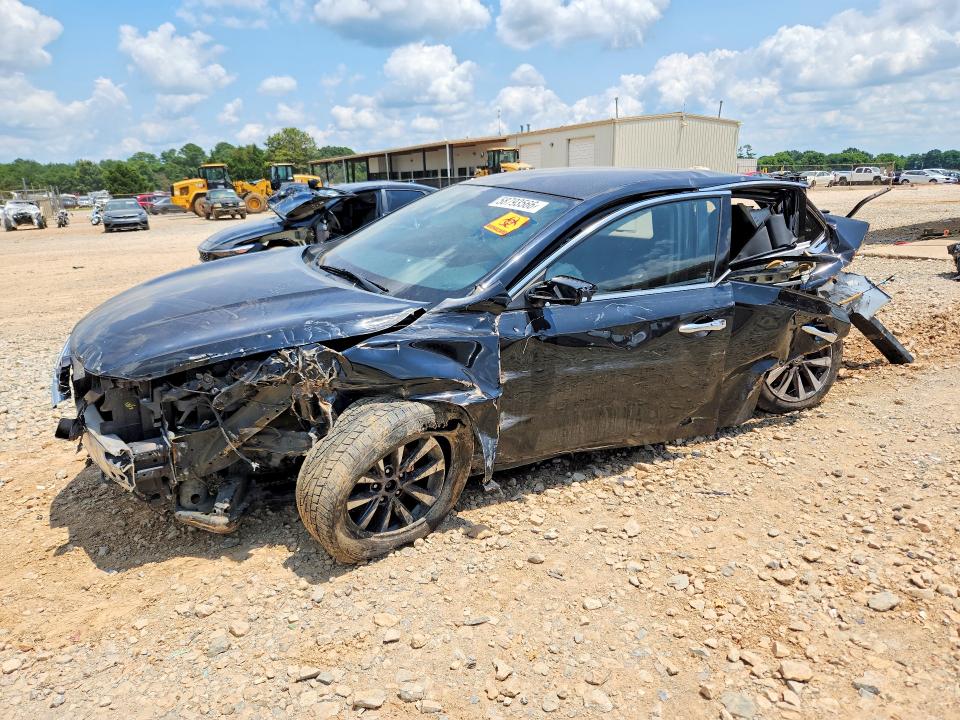 Продажа на аукционе авто 2017 Nissan Altima, vin: 1N4AL3AP9HC144560, номер лота: 58793566