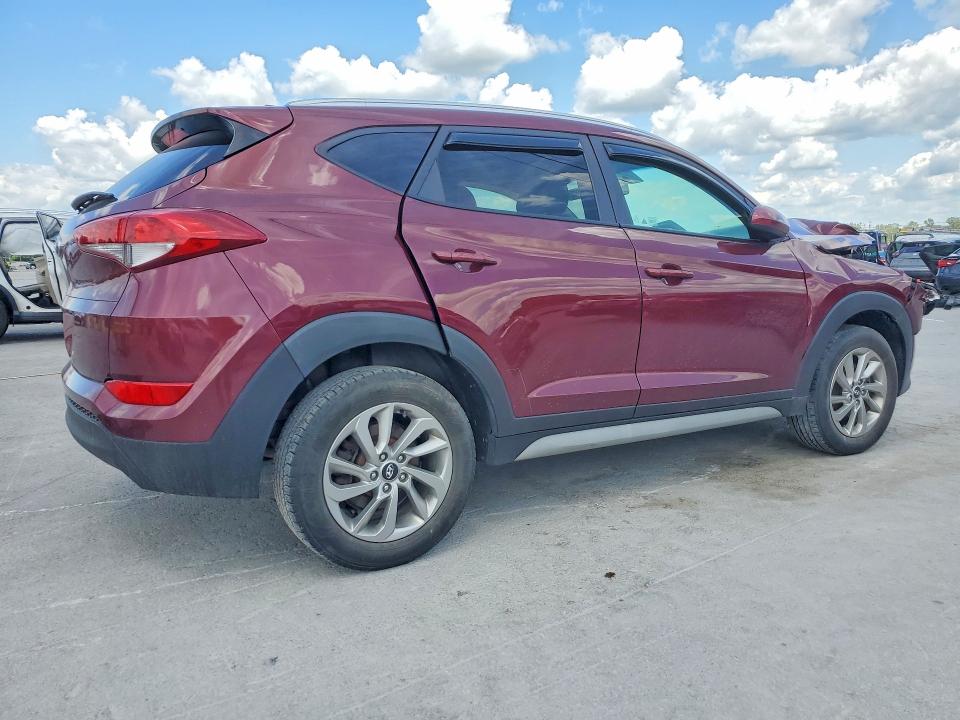 57412716 :رقم المزاد ، KM8J33A4XJU663418 vin ، 2018 Hyundai Tucson مزاد بيع