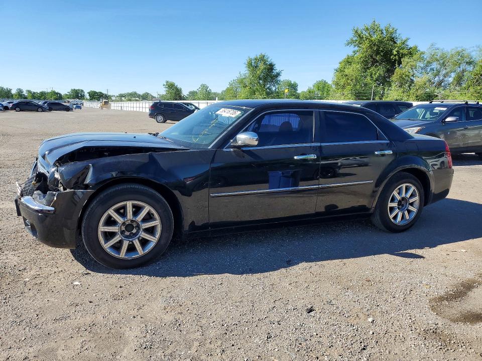 Продажа на аукционе авто 2010 Chrysler 300, vin: 2C3CA3CVXAH137628, номер лота: 55418706