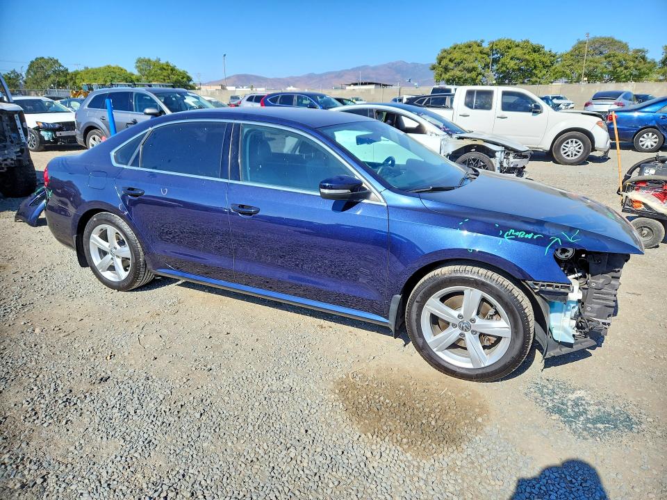 Продажа на аукционе авто 2014 Volkswagen Passat, vin: 1VWBP7A3XEC007787, номер лота: 57962916