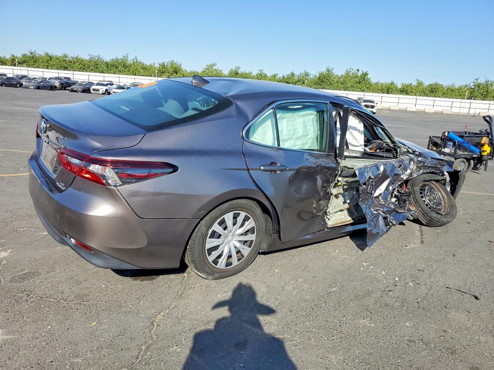 Aukcja sprzedaży 2021 Toyota Camry, vin: 4T1C31AKXMU023015, numer aukcji: 57263266