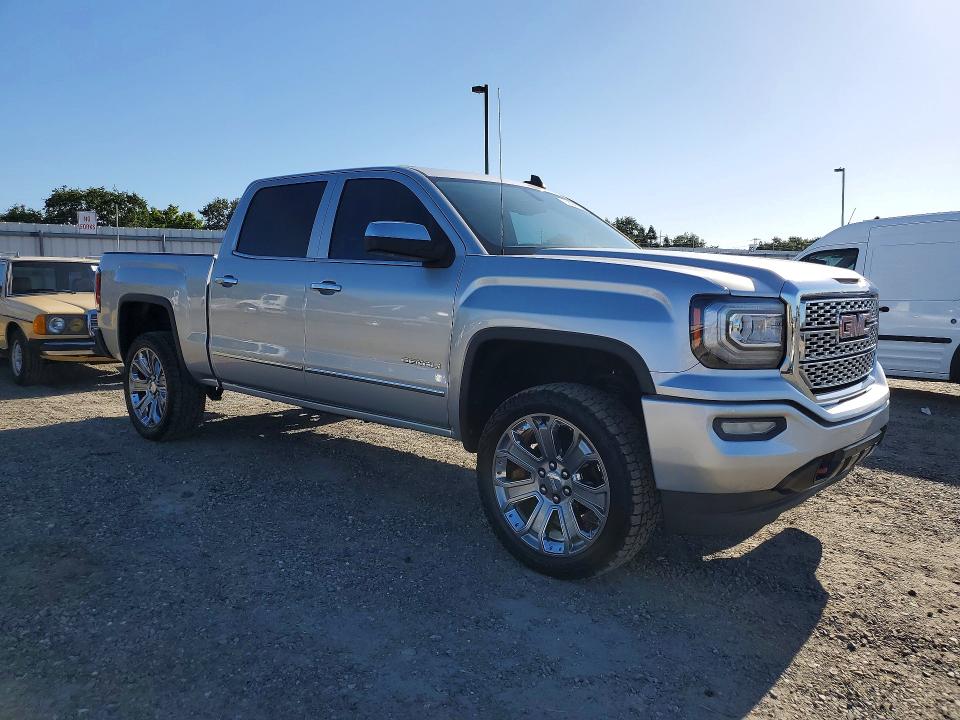 56098026 :رقم المزاد ، 3GTU2NEC3JG269800 vin ، 2018 Gmc Sierra مزاد بيع