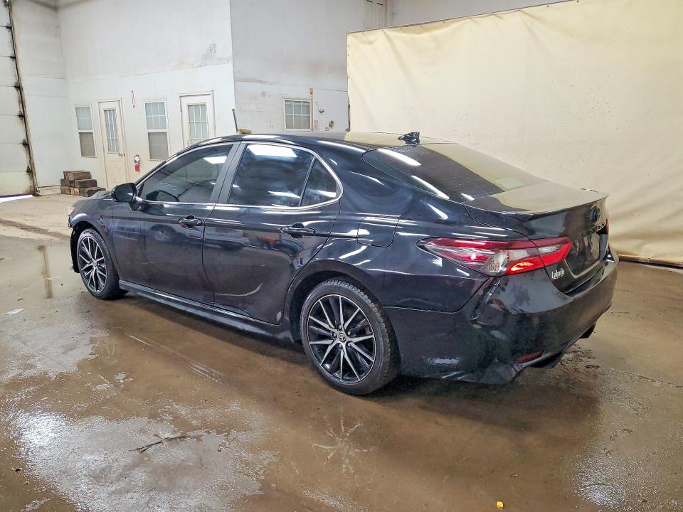 Продажа на аукционе авто 2022 Toyota Camry, vin: 4T1G11AK9NU632962, номер лота: 57935256
