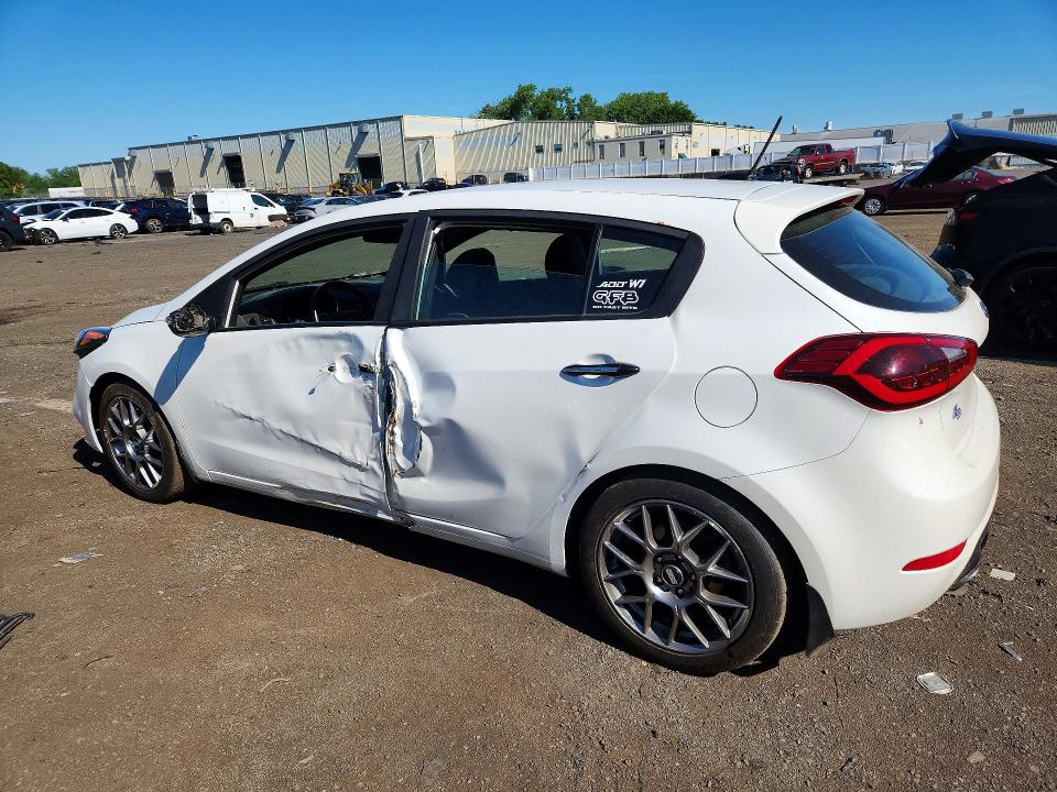 55177946 :رقم المزاد ، KNAFZ5A32G5632465 vin ، 2016 Kia Forte مزاد بيع