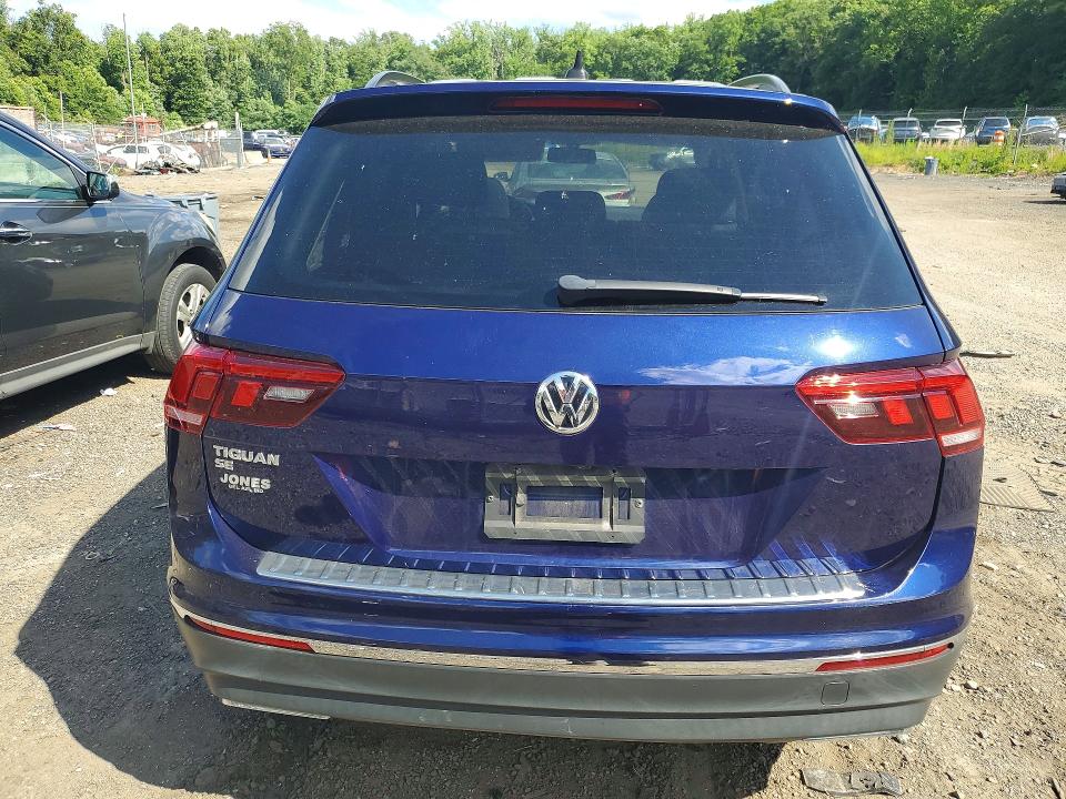 Продажа на аукционе авто 2021 Volkswagen Tiguan, vin: 3VV3B7AX8MM059040, номер лота: 58320246