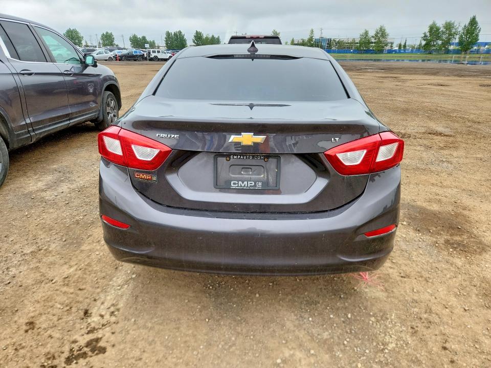 2017 Chevrolet Cruze მანქანა იყიდება აუქციონზე, vin: 1G1BE5SM5H7103420, აუქციონის ნომერი: 55038126