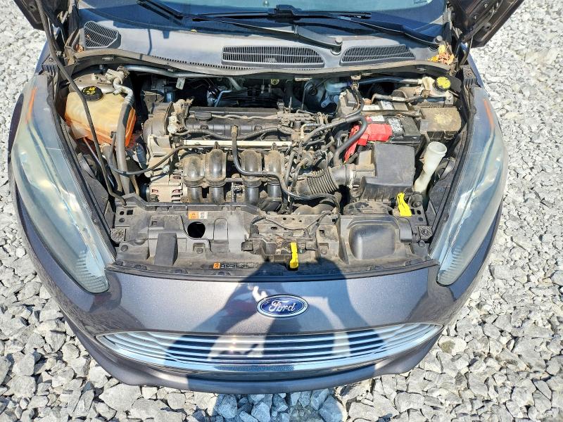 58728216 :رقم المزاد ، 3FADP4BJ7FM114471 vin ، 2015 Ford Fiesta مزاد بيع