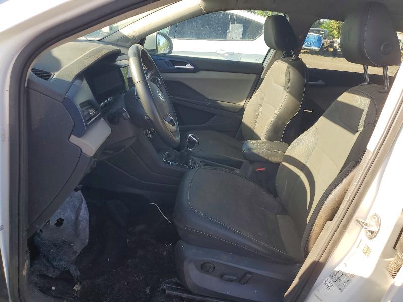 58123926 :رقم المزاد ، 3VVWX7B28NM043102 vin ، 2022 Volkswagen Taos مزاد بيع