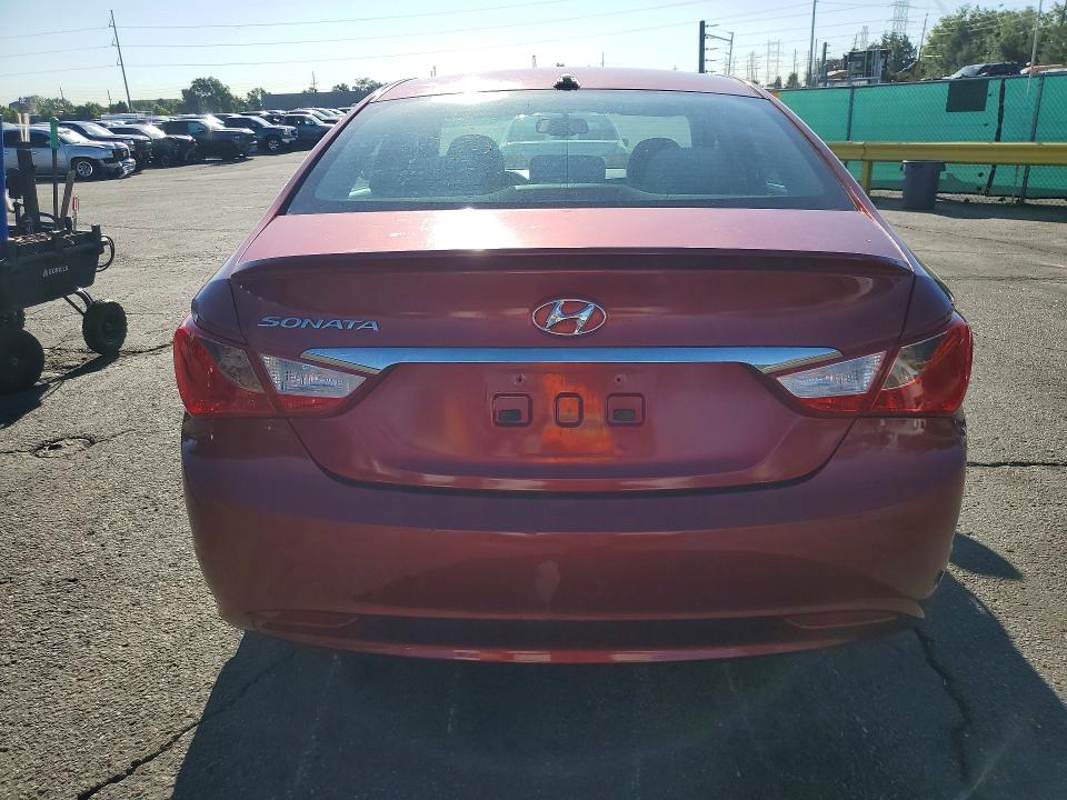 2013 Hyundai Sonata მანქანა იყიდება აუქციონზე, vin: 5NPEB4AC9DH729574, აუქციონის ნომერი: 56306646