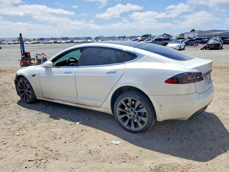 85975045 :رقم المزاد ، 5YJSA1E23LF356616 vin ، 2020 Tesla Model S مزاد بيع