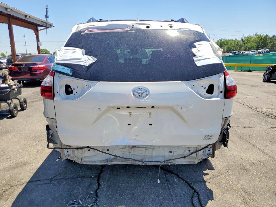 Продаж на аукціоні авто 2019 Toyota Sienna, vin: 5TDDZ3DC4KS218729, номер лоту: 57527276