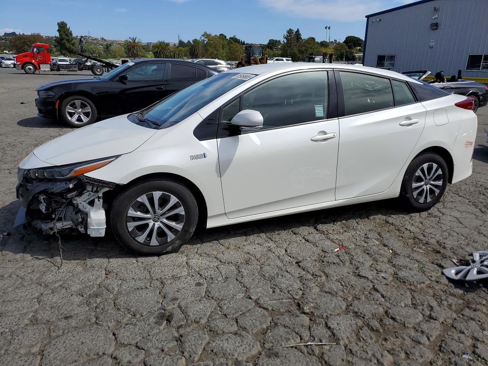 2020 Toyota Prius Prime მანქანა იყიდება აუქციონზე, vin: JTDKARFP4L3145088, აუქციონის ნომერი: 85969865