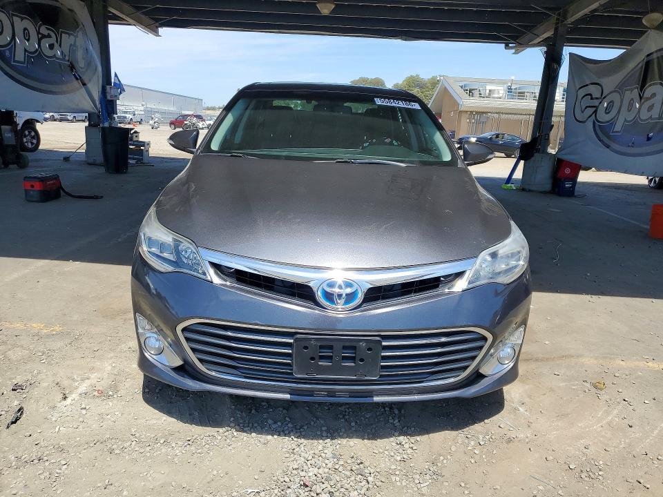55842186 :رقم المزاد ، 4T1BD1EB1FU041389 vin ، 2015 Toyota Avalon Hybrid مزاد بيع