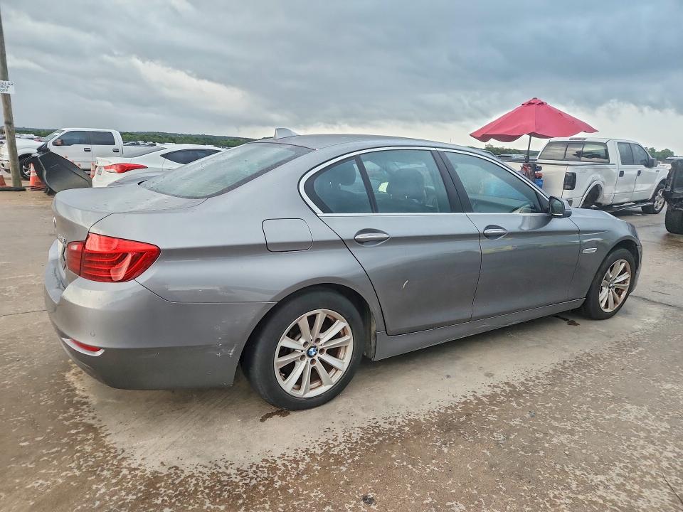 58278406 :رقم المزاد ، WBA5A5C5XED502843 vin ، 2014 Bmw 528 مزاد بيع