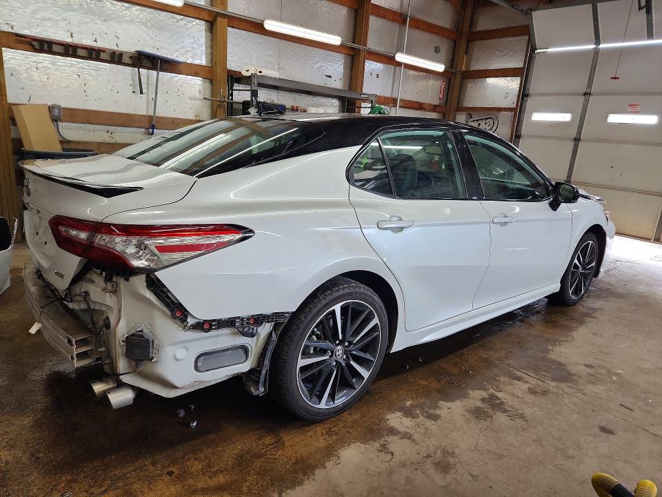 55652706 :رقم المزاد ، 4T1K61AK9LU397617 vin ، 2020 Toyota Camry مزاد بيع
