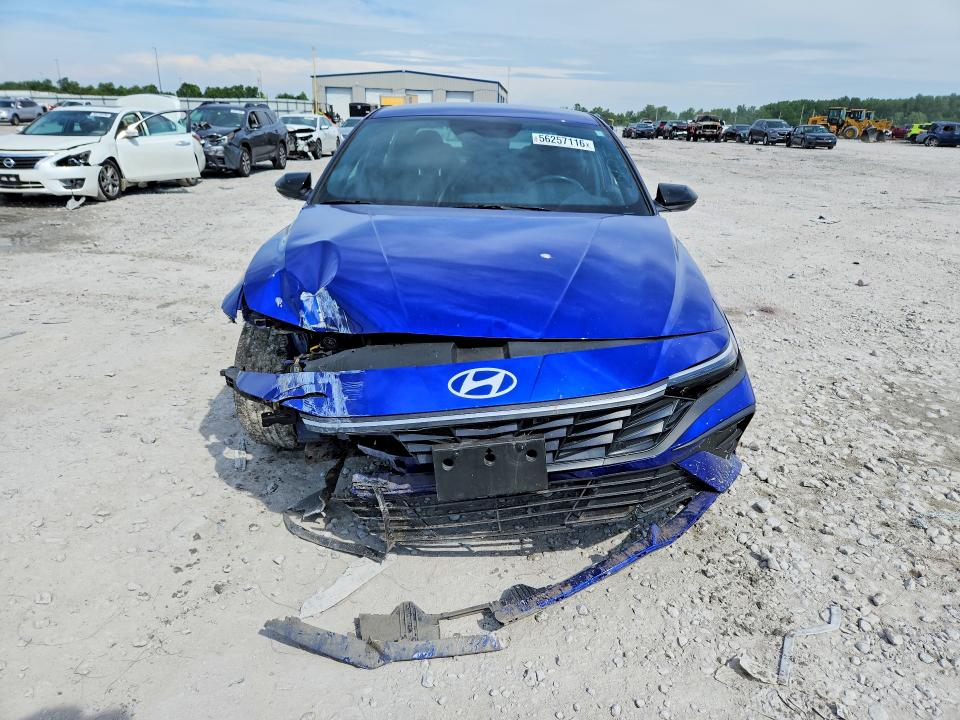 56257116 :رقم المزاد ، KMHLM4DG3SU056067 vin ، 2025 Hyundai Elantra مزاد بيع