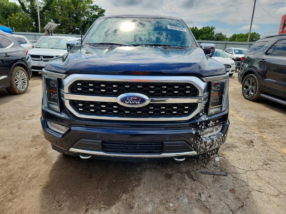58207636 :رقم المزاد ، 1FTFW1E55NFB88425 vin ، 2022 Ford F150 مزاد بيع
