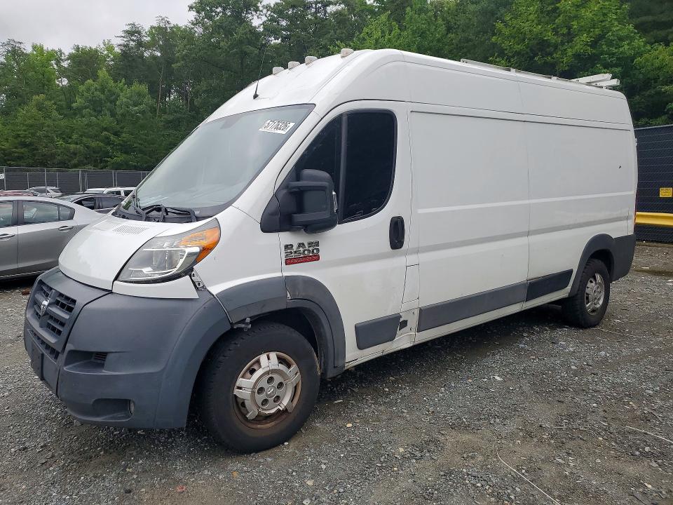 57176326 :رقم المزاد ، 3C6TRVDG9EE105892 vin ، 2014 Ram Promaster 2500 مزاد بيع