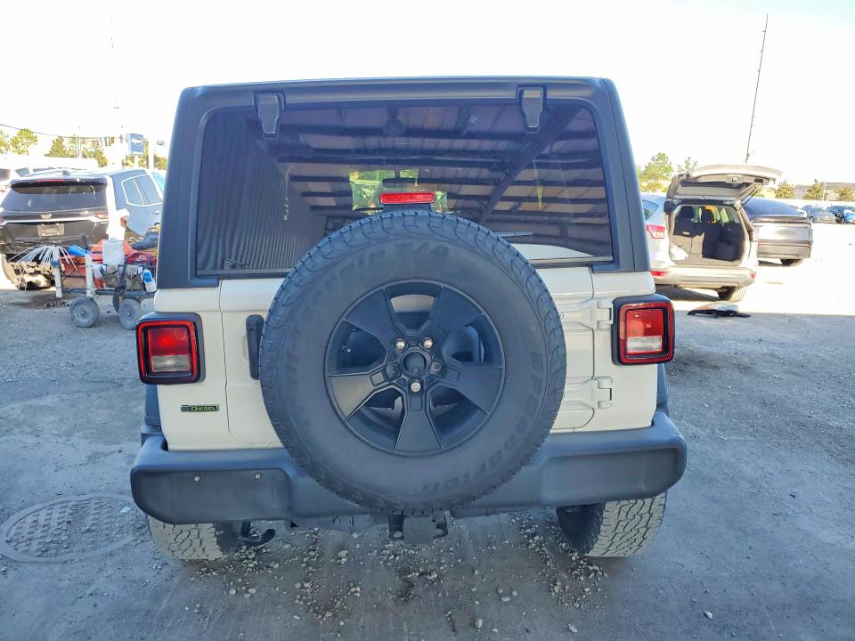 58280886 :رقم المزاد ، 1C4HJXDMXMW727283 vin ، 2021 Jeep Wrangler Unlimited مزاد بيع