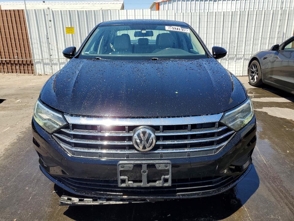 56177816 :رقم المزاد ، 3VWC57BU6LM094875 vin ، 2020 Volkswagen Jetta مزاد بيع