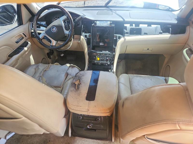 Продаж на аукціоні авто 2008 Cadillac Escalade, vin: 1GYFK63808R197584, номер лоту: 56933676
