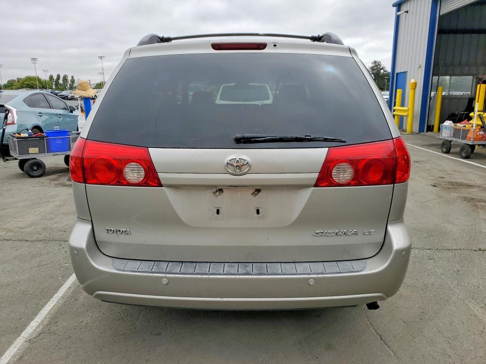 Продажа на аукционе авто 2007 Toyota Sienna, vin: 5TDZK23C07S090471, номер лота: 57906946