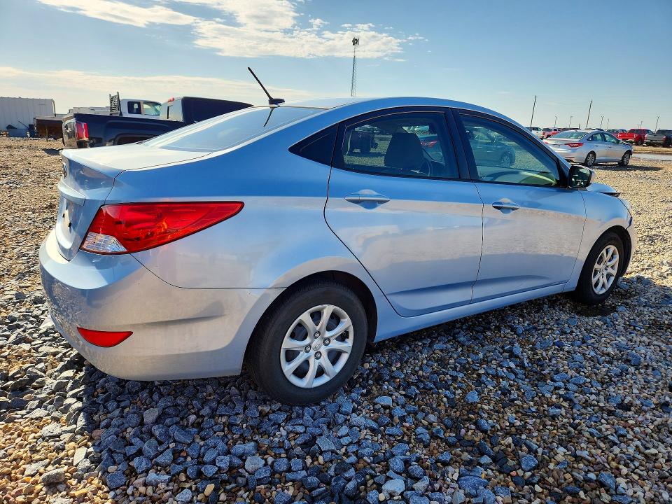 Продаж на аукціоні авто 2013 Hyundai Accent, vin: KMHCT4AE2DU336779, номер лоту: 58698176