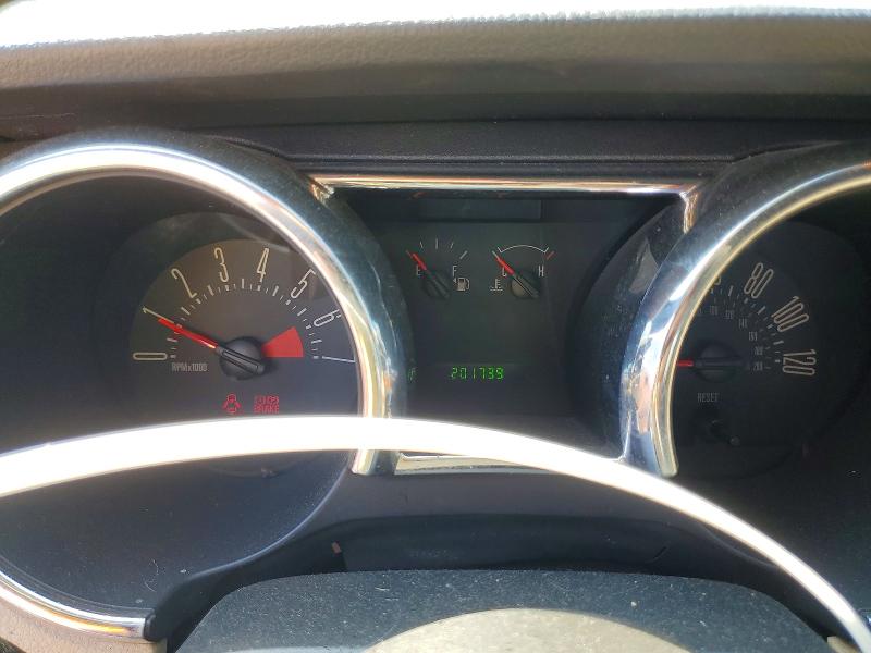 56844646 :رقم المزاد ، 1ZVFT84NX55220310 vin ، 2005 Ford Mustang مزاد بيع