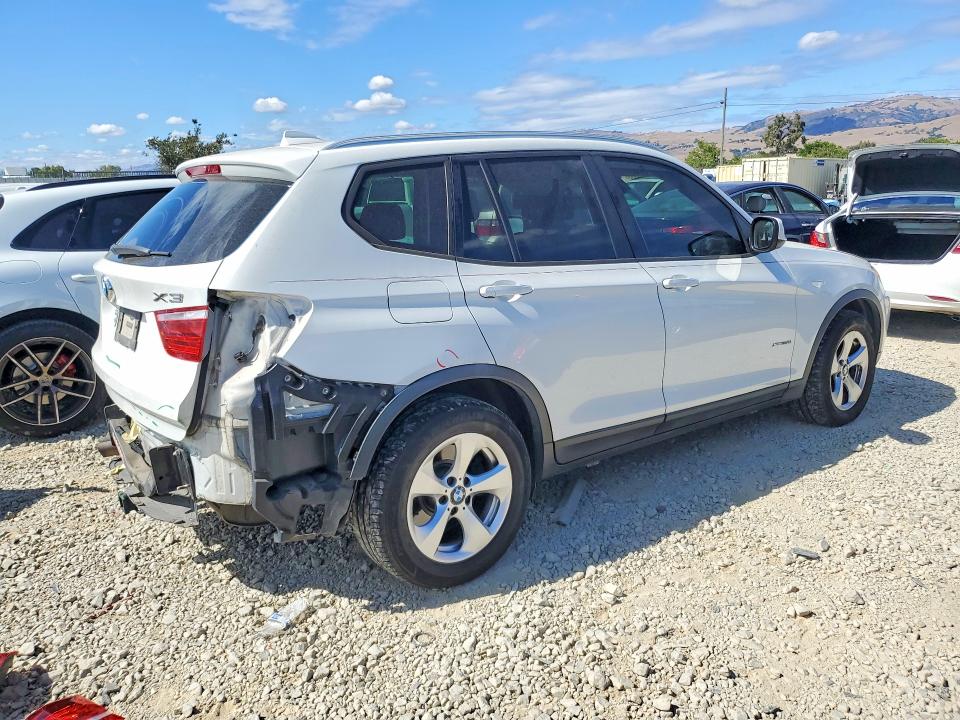 2011 Bmw X3 მანქანა იყიდება აუქციონზე, vin: 5UXWX5C53BL713789, აუქციონის ნომერი: 85619335