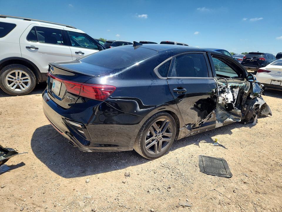 2021 Kia Forte მანქანა იყიდება აუქციონზე, vin: 3KPF34AD1ME271902, აუქციონის ნომერი: 57850606