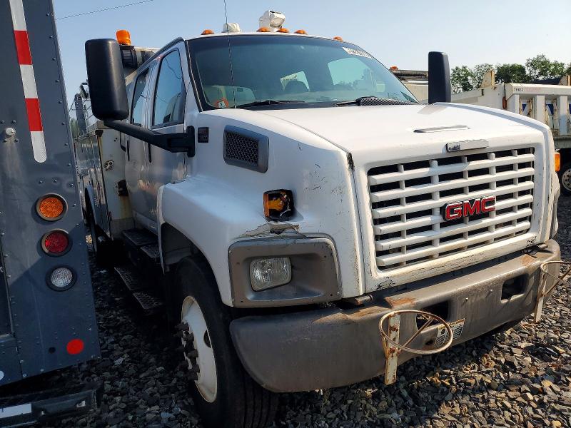 57281556 :رقم المزاد ، 1GDM8E1327F413511 vin ، 2007 Gmc C8500 مزاد بيع