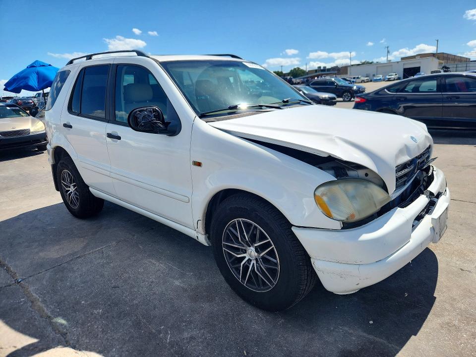 2000 Mercedes-benz Ml მანქანა იყიდება აუქციონზე, vin: 4JGAB54EXYA193969, აუქციონის ნომერი: 56783186