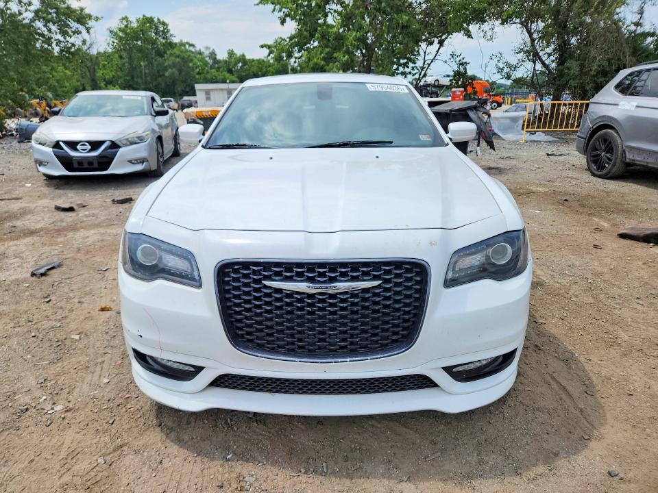 2020 Chrysler 300 მანქანა იყიდება აუქციონზე, vin: 2C3CCABT8LH187221, აუქციონის ნომერი: 57954036