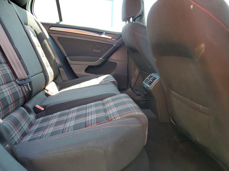 Продажа на аукционе авто 2017 Volkswagen Gti, vin: 3VW5T7AU1HM033165, номер лота: 58426516