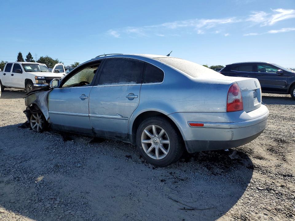 2004 Volkswagen Passat მანქანა იყიდება აუქციონზე, vin: WVWPD63B24E230778, აუქციონის ნომერი: 56835846