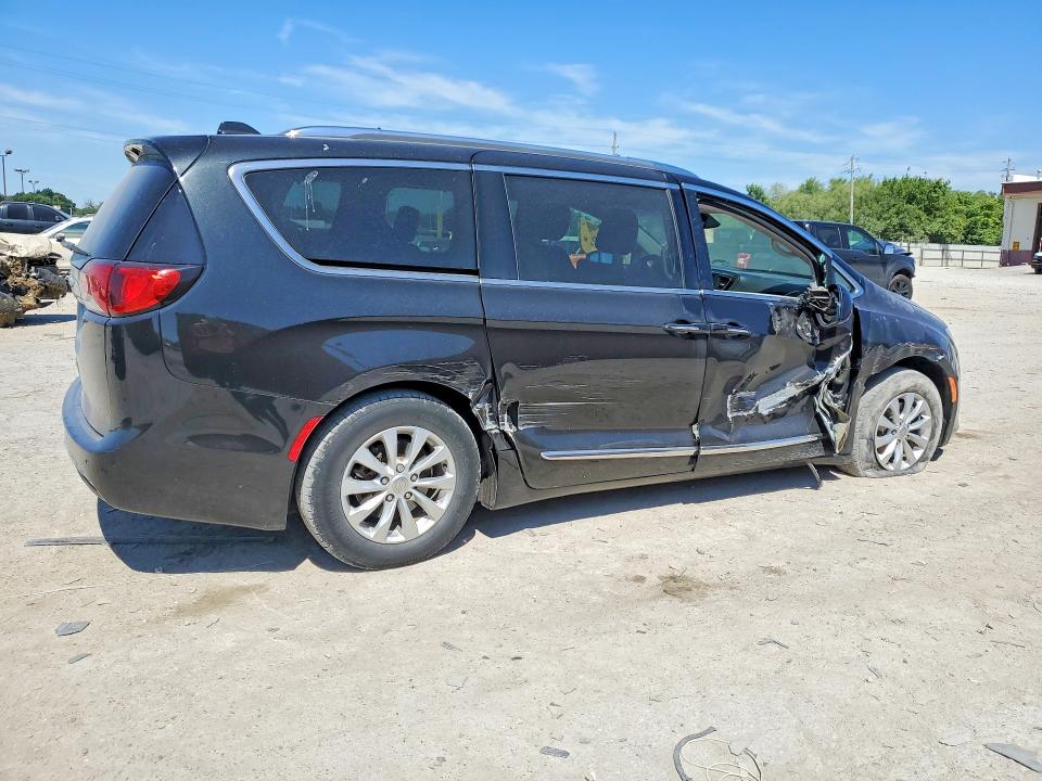 Продажа на аукционе авто 2018 Chrysler Pacifica, vin: 2C4RC1BG0JR185883, номер лота: 55147516