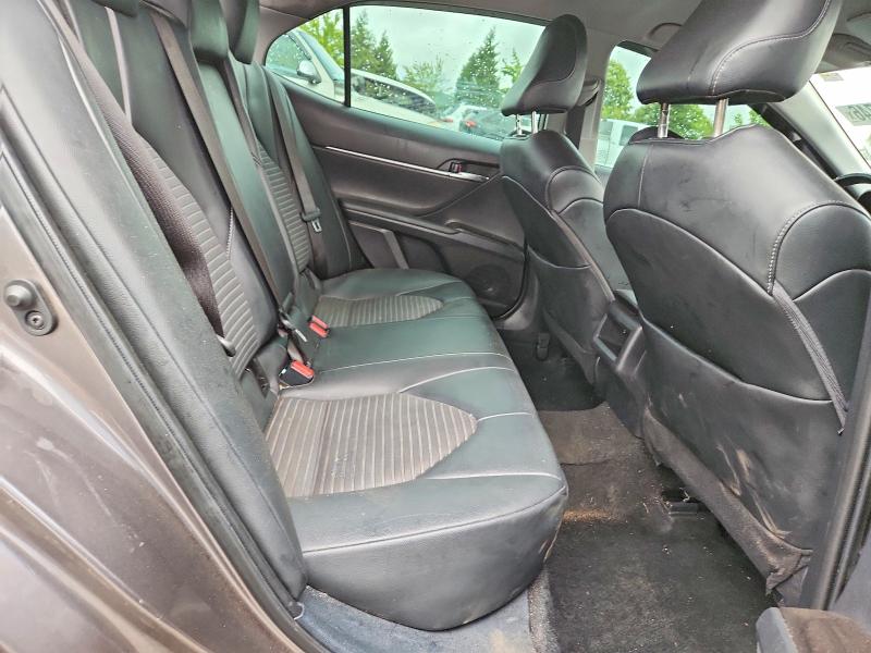 58711746 :رقم المزاد ، 4T1G11AK9NU656002 vin ، 2022 Toyota Camry مزاد بيع