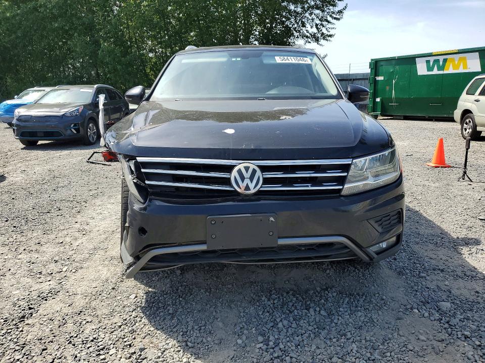 Продажа на аукционе авто 2018 Volkswagen Tiguan, vin: 3VV2B7AX3JM219896, номер лота: 58411046