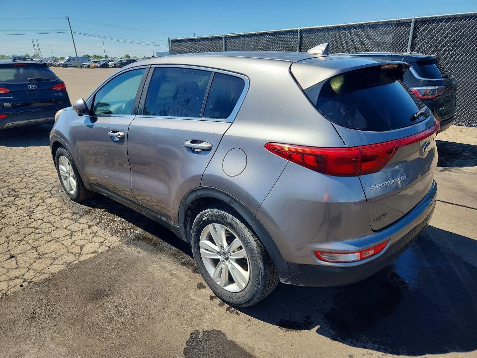 57683556 :رقم المزاد ، KNDPM3AC8H7208921 vin ، 2017 Kia Sportage مزاد بيع