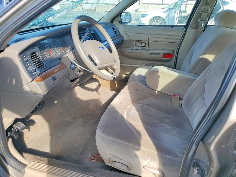 Продаж на аукціоні авто 2002 Ford Crown Victoria, vin: 2FAFP73W02X101208, номер лоту: 58352796
