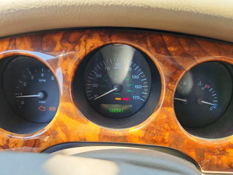 Продажа на аукционе авто 2000 Jaguar Vandenplas, vin: SAJDA24C6YLF03755, номер лота: 58515216