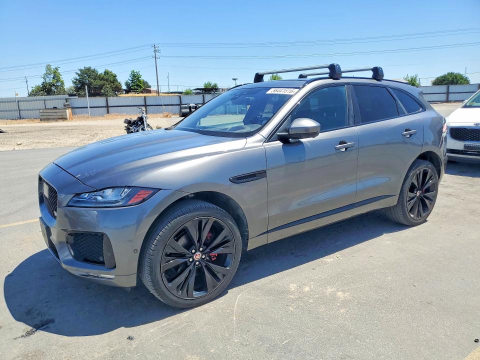 56441616 :رقم المزاد ، SADCM2BV2HA885852 vin ، 2017 Jaguar F-pace مزاد بيع