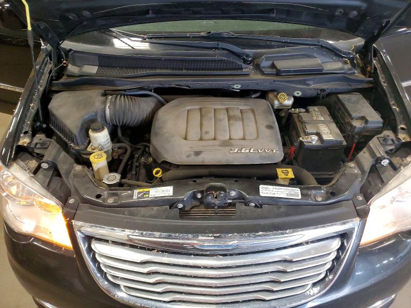 2015 Chrysler Town & Country მანქანა იყიდება აუქციონზე, vin: 2C4RC1BG9FR707207, აუქციონის ნომერი: 56154446