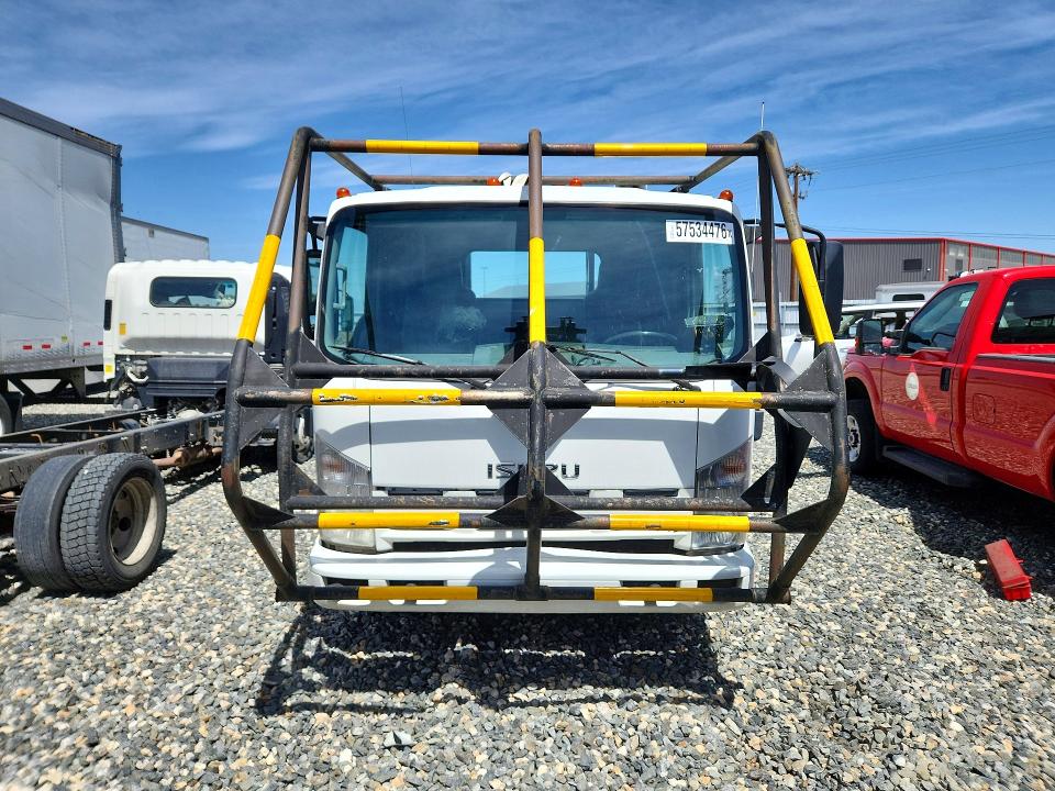 57534476 :رقم المزاد ، 54DB4W1B2FS800694 vin ، 2015 Isuzu Npr مزاد بيع