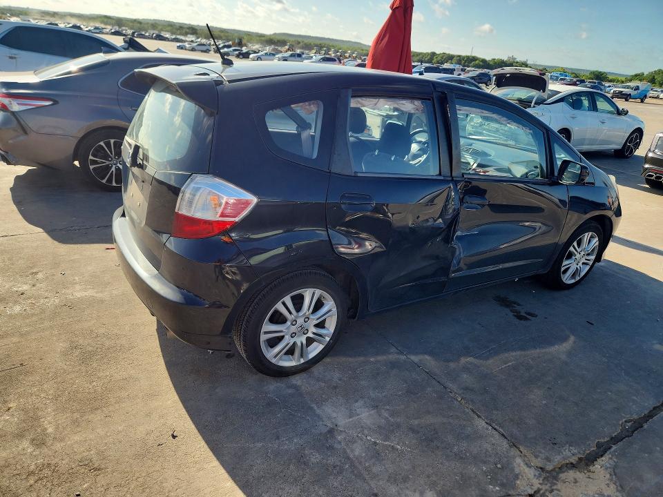 Aukcja sprzedaży 2011 Honda Fit, vin: JHMGE8H63BC027815, numer aukcji: 57155096